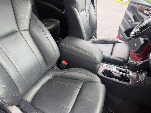 Used 2023 Subaru Ascent Touring AWD/4WD image 20