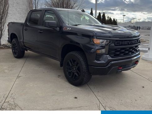 Used 2022 Chevrolet Silverado 1500 Custom Trail Boss image 1