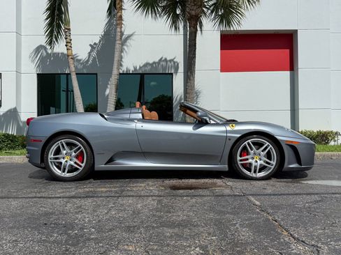 Used 2006 Ferrari F430 Spider RWD image 2