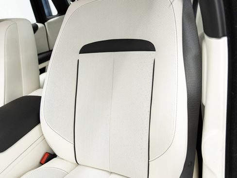 New 2026 Rolls-Royce Ghost AWD/4WD image 25