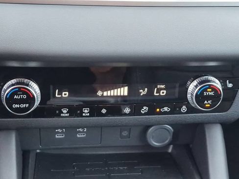 New 2026 Mitsubishi Outlander SE FWD image 26