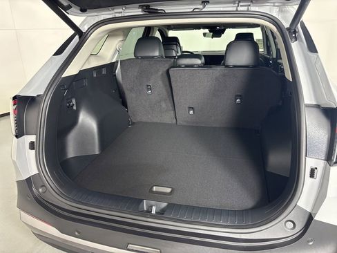 New 2026 Kia Sportage EX FWD image 17