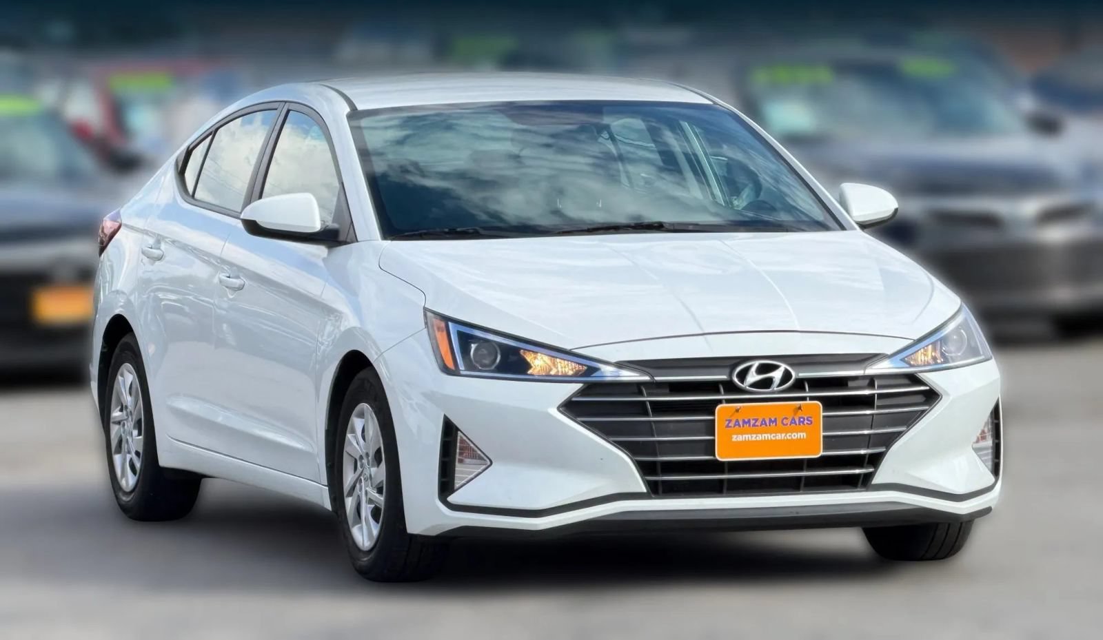 Used 2019 Hyundai Elantra SE w/ Cargo Package FWD image 1