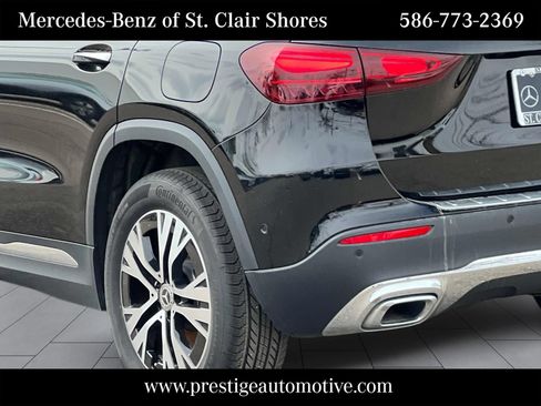 Used 2026 Mercedes-Benz GLA 250 4MATIC image 4