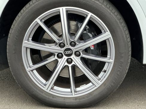 Used 2023 Audi SQ5 Premium Plus w/ Premium Plus Package image 33