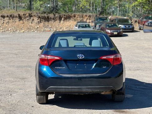 Used 2018 Toyota Corolla LE FWD image 5