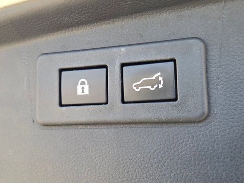 Used 2022 Subaru Outback Limited AWD/4WD image 15
