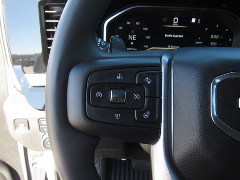 Used 2023 GMC Sierra 1500 SLT w/ SLT Premium Plus Package image 27