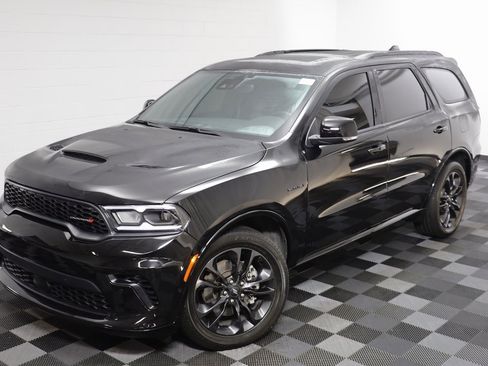 Used 2025 Dodge Durango R/T image 2