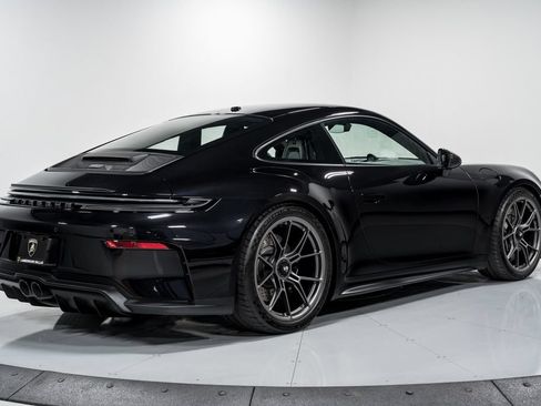 Used 2026 Porsche 911 GT3 RWD image 3