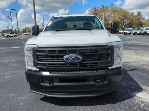 New 2026 Ford F350 XL w/ XL Chrome Package image 3