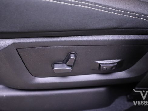 New 2026 RAM 3500 Lone Star image 14