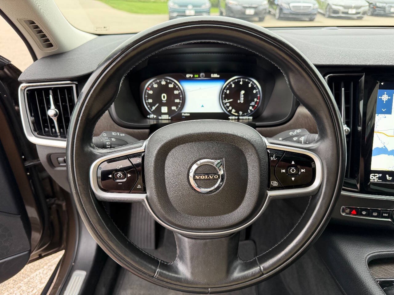 Used 2018 Volvo V90 T6 Cross Country w/ Convenience Package AWD/4WD image 10