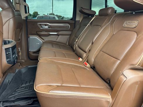 Used 2021 RAM 1500 Limited AWD/4WD image 17