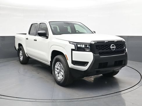 Certified 2026 Nissan Frontier S w/ S Utility Package RWD image 2