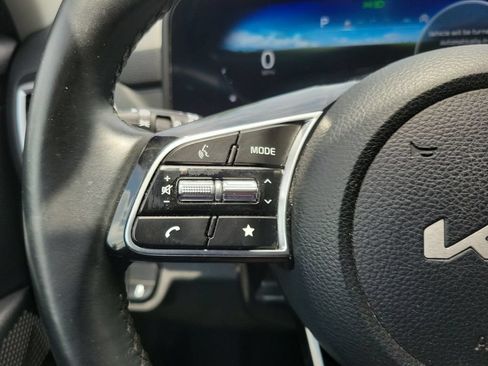 Certified 2024 Kia Seltos EX FWD image 21