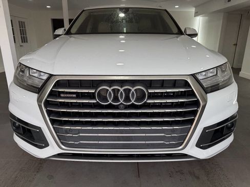 Used 2018 Audi Q7 3.0T Premium Plus AWD/4WD image 10