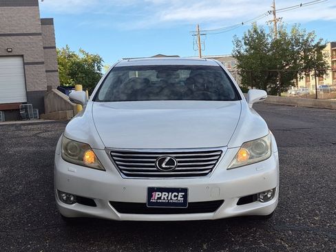 Used 2012 Lexus LS 460 w/ Luxury Value Edition RWD image 2