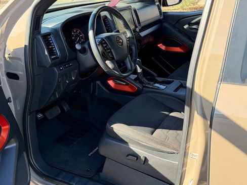 Certified 2022 Nissan Frontier Pro-X w/ Technology Package RWD image 11
