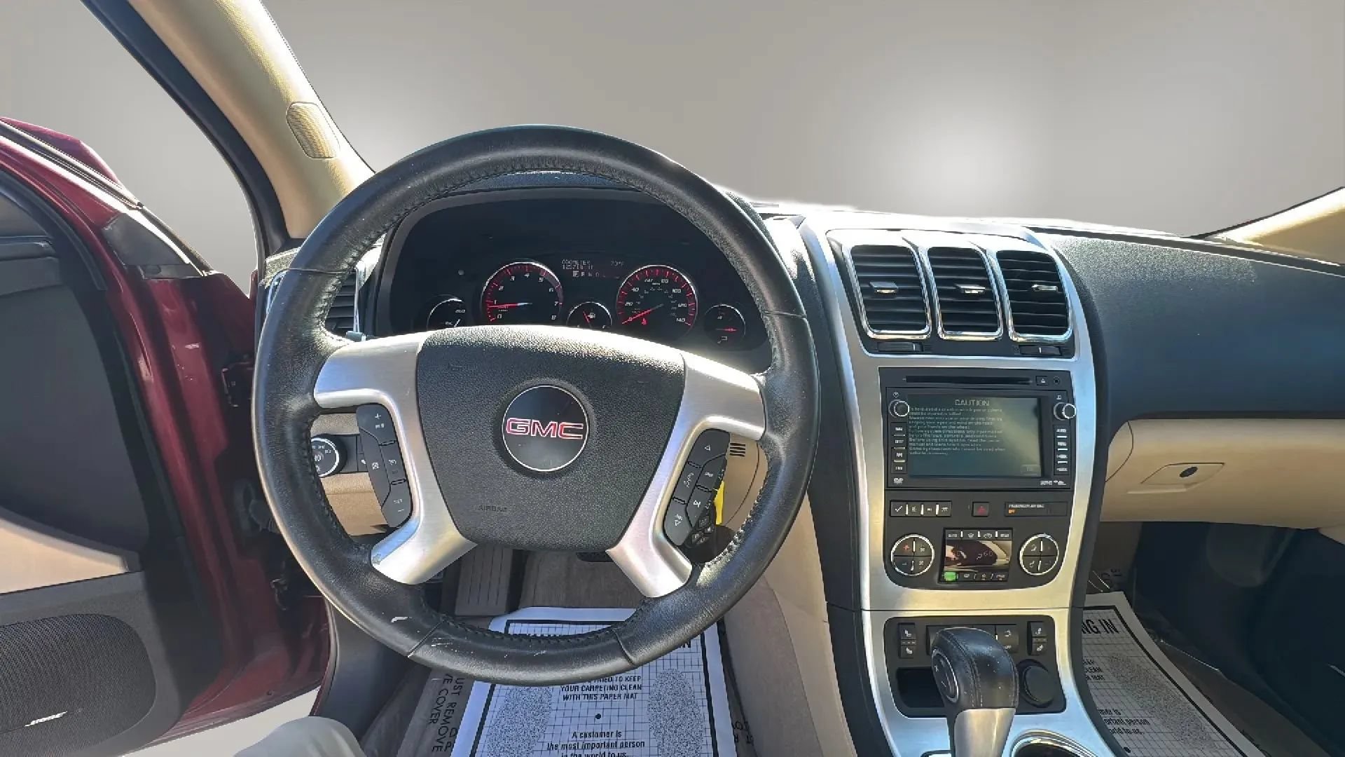 Used 2010 GMC Acadia SLT w/ Technology Package FWD image 18