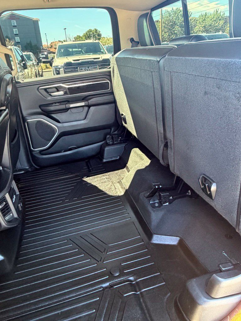 Used 2021 RAM 1500 Laramie AWD/4WD image 25