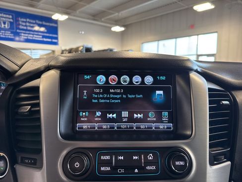 Used 2019 GMC Yukon XL SLT w/ Open Road Package image 13