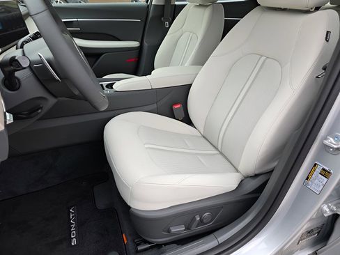 New 2026 Hyundai Sonata SEL FWD image 13