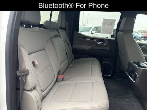 Used 2024 Chevrolet Silverado 1500 LTZ AWD/4WD image 23