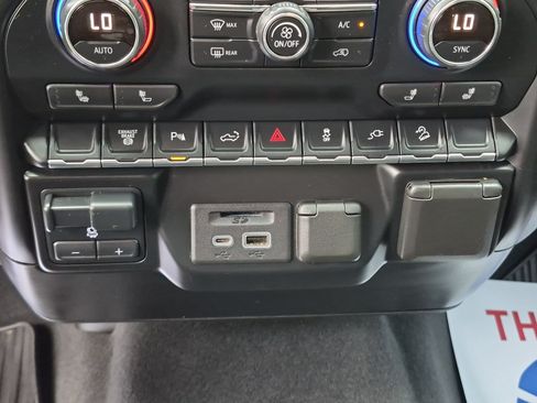 Used 2021 Chevrolet Silverado 3500 LT w/ All Star Edition AWD/4WD image 21