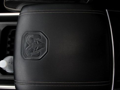 Used 2019 RAM 2500 Laramie image 16