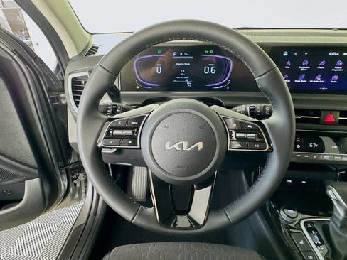New 2026 Kia Seltos S image 13