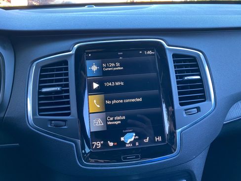 Used 2020 Volvo XC90 T6 Momentum image 75