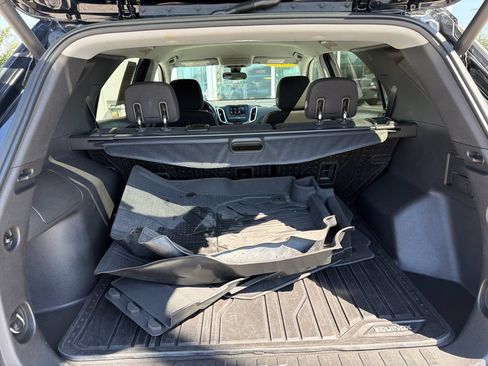 Used 2020 Chevrolet Equinox LT AWD/4WD image 22