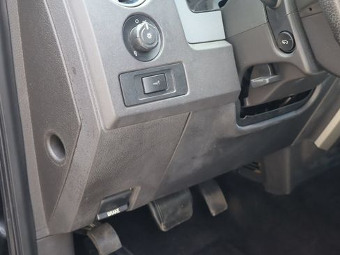 Used 2012 Ford F150 XLT w/ XLT Chrome Pkg RWD image 18