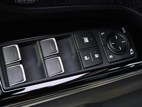 Used 2025 Lexus LX 700h Overtrail w/ Accessory Package (Z1) AWD/4WD image 24