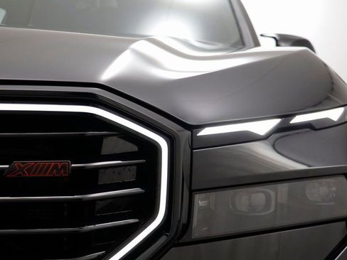 New 2026 BMW XM Label Red image 4