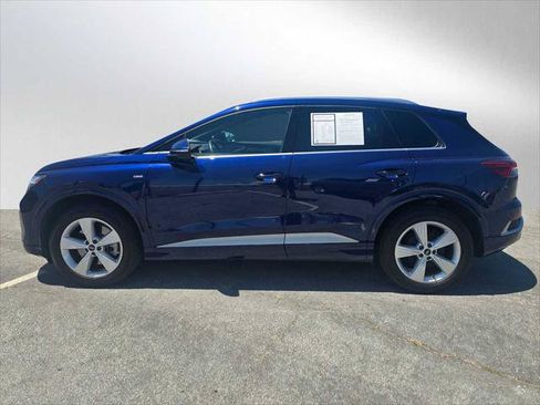 Used 2023 Audi Q4 e-tron Premium w/ Convenience Package AWD/4WD image 6