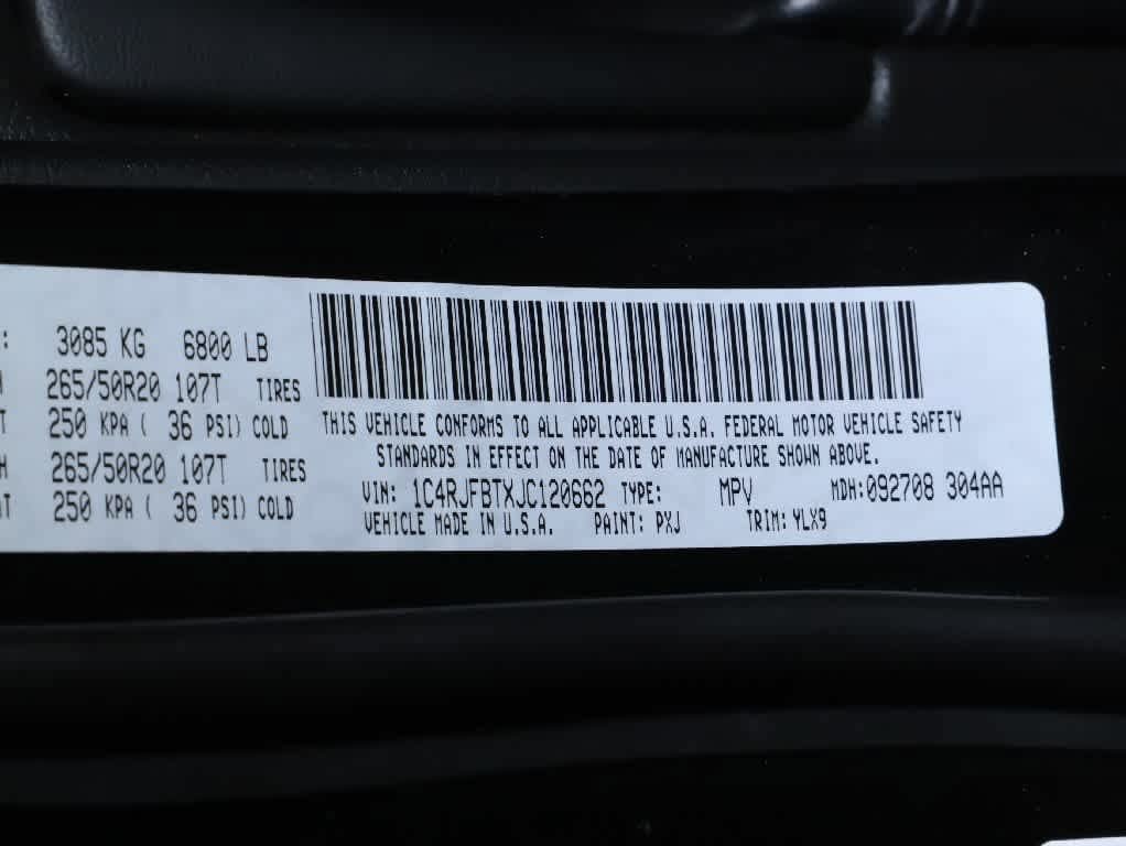 Used 2018 Jeep Grand Cherokee Limited AWD/4WD image 22