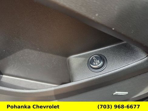 Used 2023 Chevrolet Traverse Premier w/ Redline Edition AWD/4WD image 23