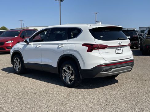 Used 2023 Hyundai Santa Fe SE AWD/4WD image 4