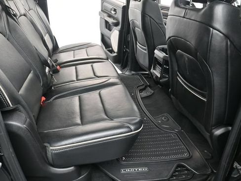 Used 2019 RAM 1500 Limited AWD/4WD image 32