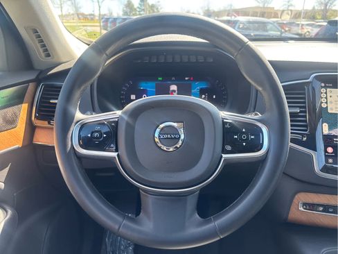 Used 2024 Volvo XC90 B6 Plus w/ Protection Package Premier AWD/4WD image 14