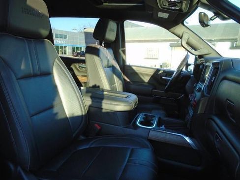 Certified 2022 Chevrolet Silverado 2500 High Country w/ Z71 Off-Road Package image 20