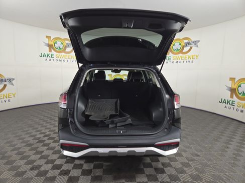 Used 2024 Kia Sportage EX FWD image 32
