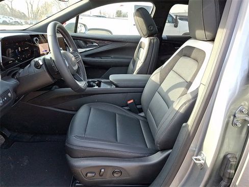 New 2026 Chevrolet Blazer EV LT image 9