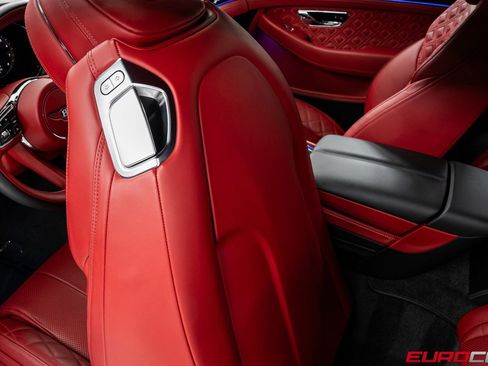Used 2022 Bentley Continental GT Speed image 36