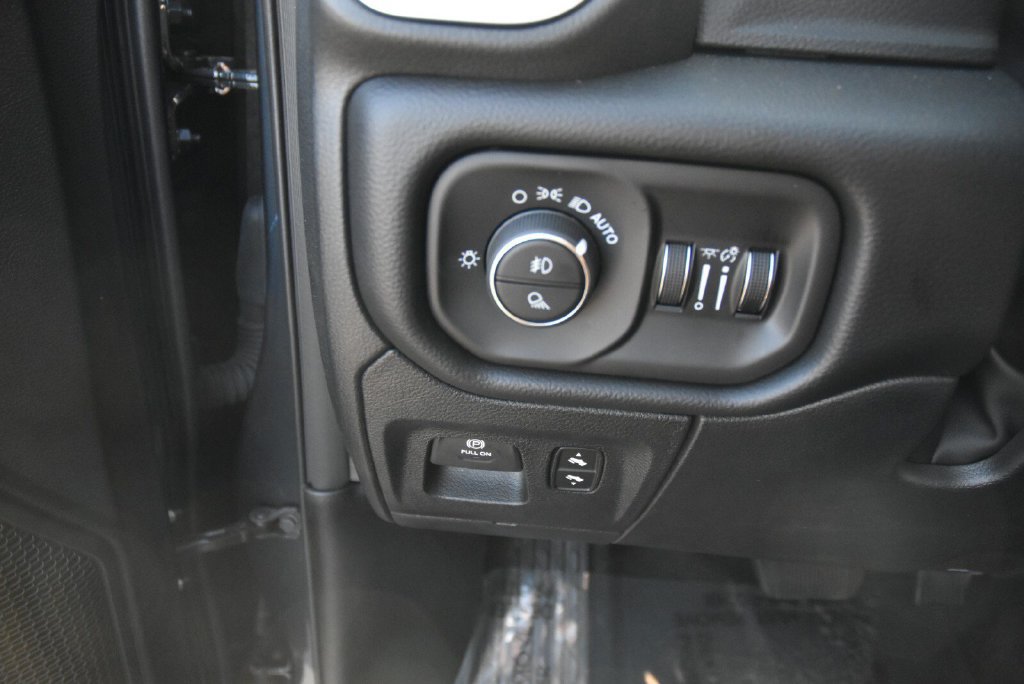 New 2026 RAM 1500 Big Horn AWD/4WD image 28