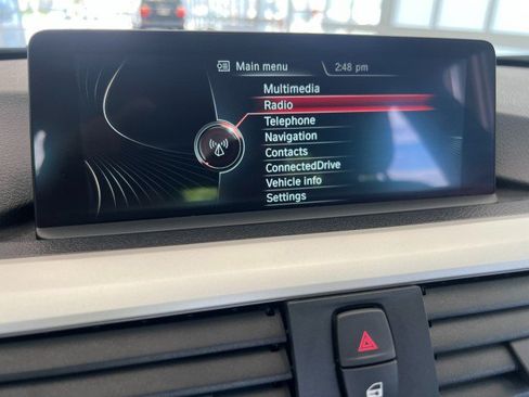 Used 2016 BMW 320i xDrive Sedan AWD/4WD image 19