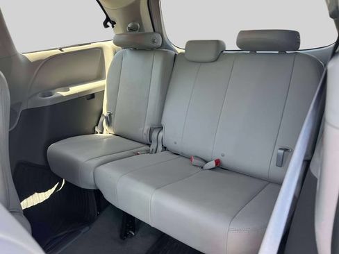 Certified 2020 Toyota Sienna XLE AWD/4WD image 17