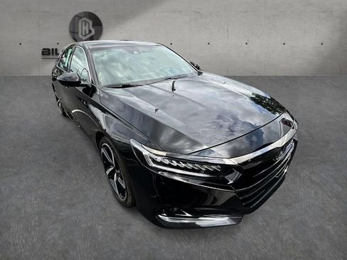Used 2021 Honda Accord Sport image 3